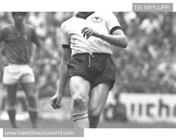 追溯历史的足迹最古老足球明星的传奇与荣耀