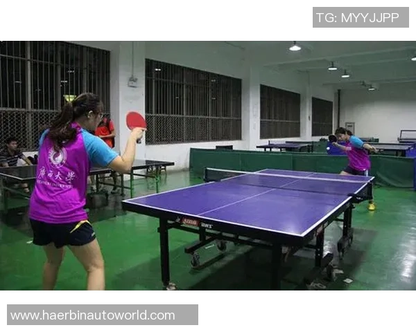 重庆乒乓球队在精英赛中以60分稳居积分榜首位展现强劲实力