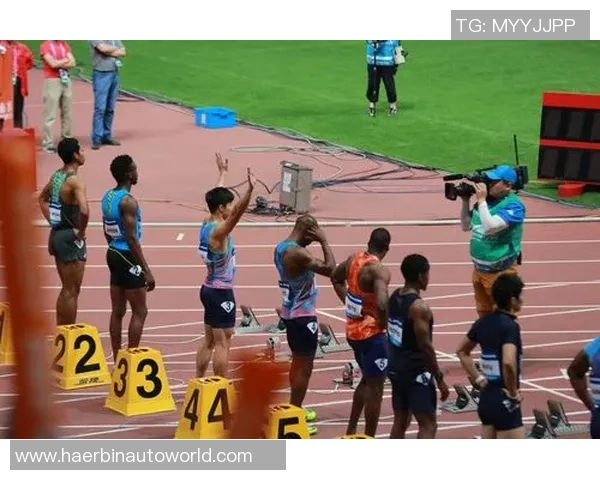 南京足球队在钻石联赛积分榜上以74分稳居第一引领全局